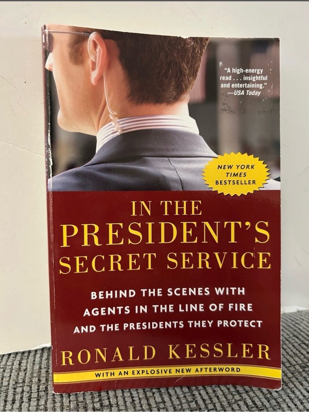 In The President's Secret Service by Ronald Kessler - paperback book
